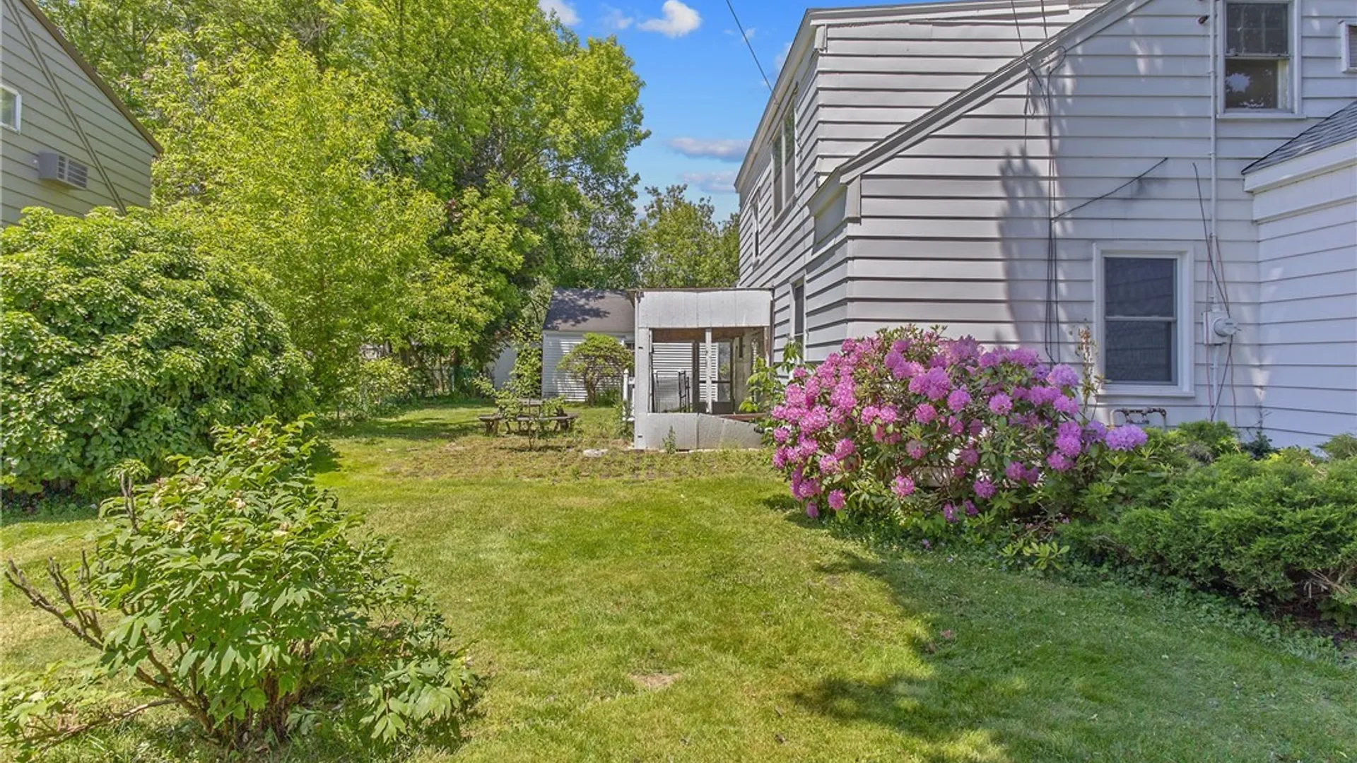 Property at 201 Sheridan Road, Salina, NY 13090 26