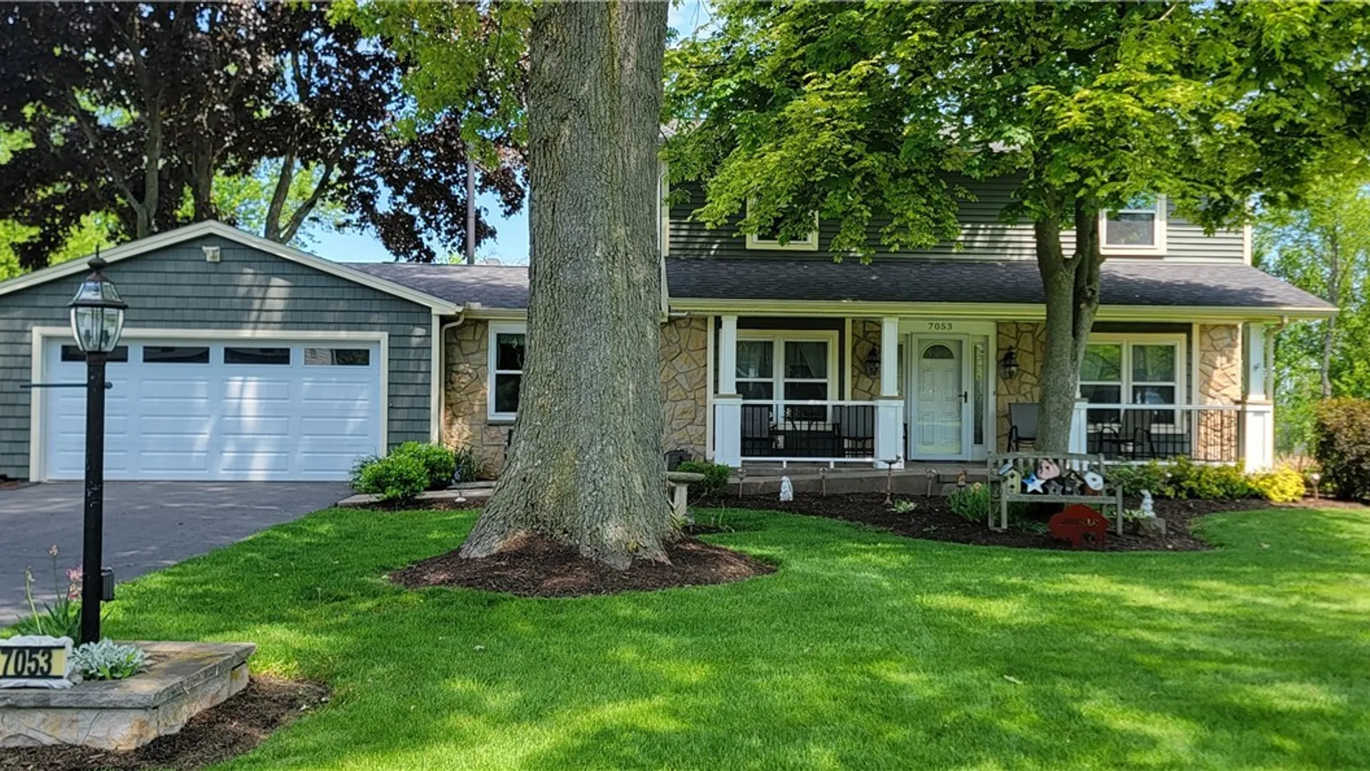 Property at 7053 Old English Road, Lockport Town, NY 14094 3