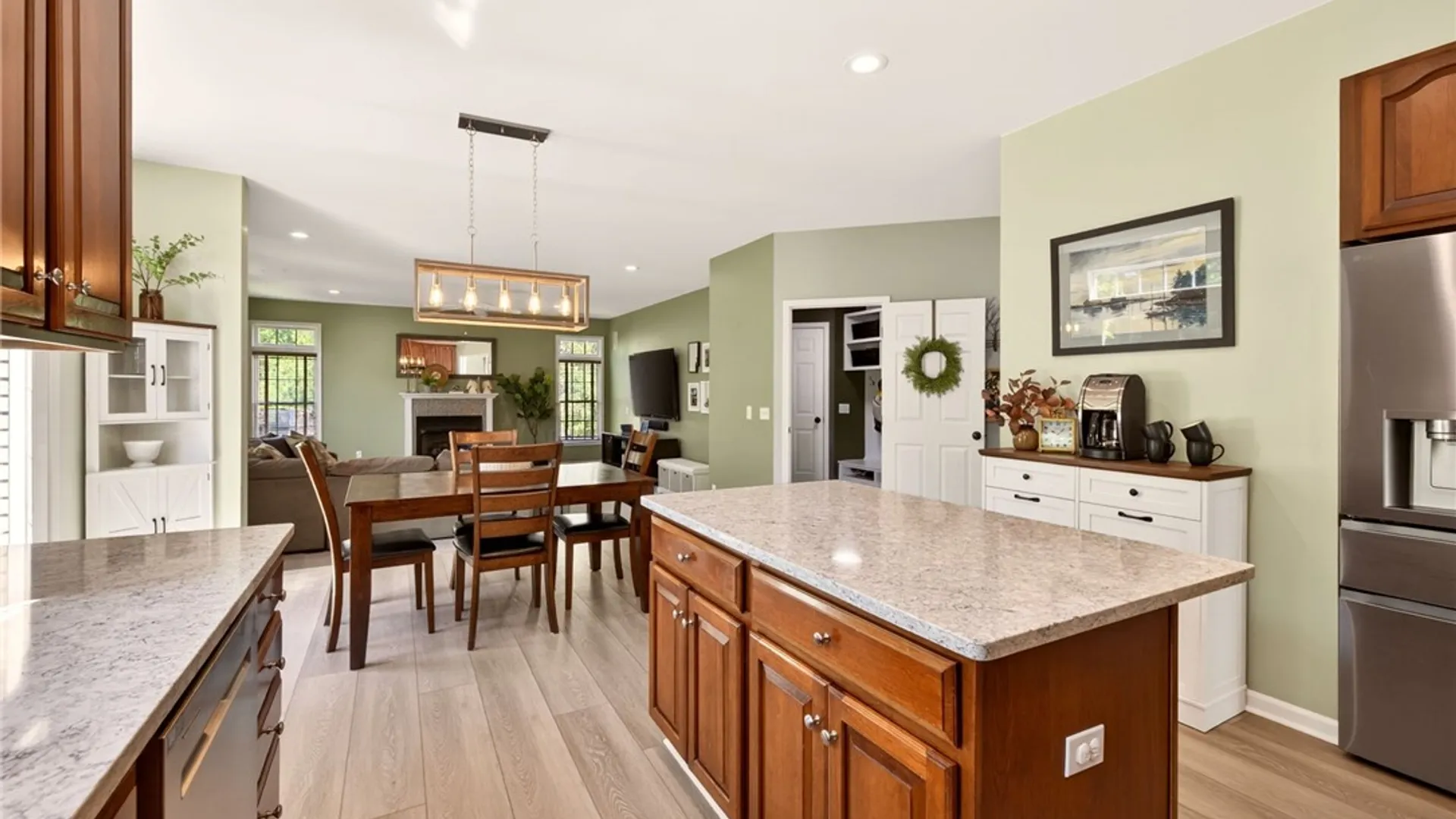 Property at 6929 Proximity Lane, Victor, NY 14564 10