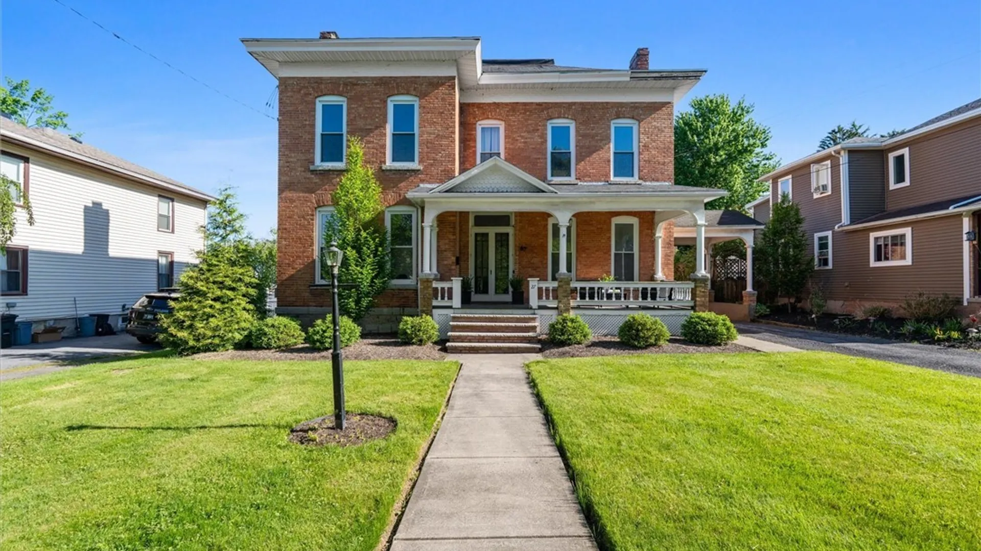 Property at 27 Elizabeth Street, Auburn, NY 13021 3