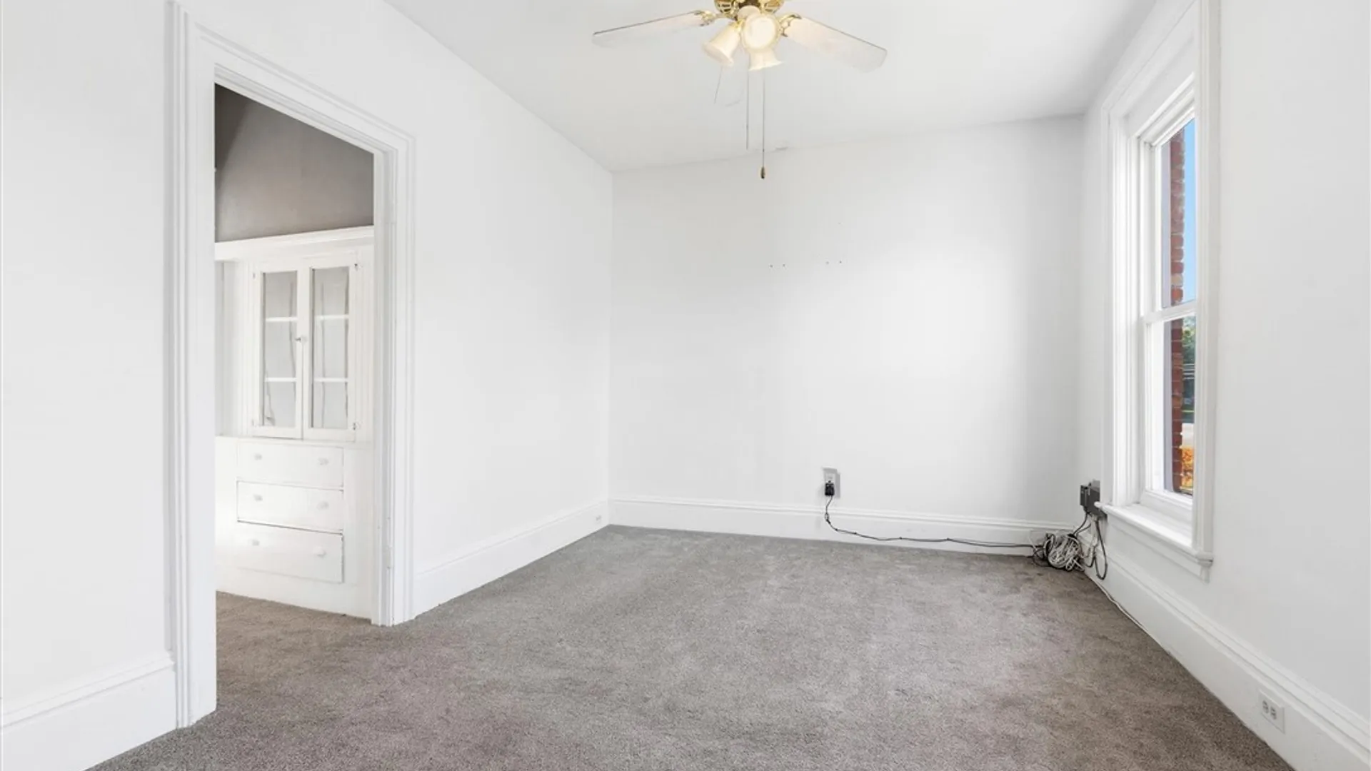 Property at 27 Elizabeth Street, Auburn, NY 13021 32