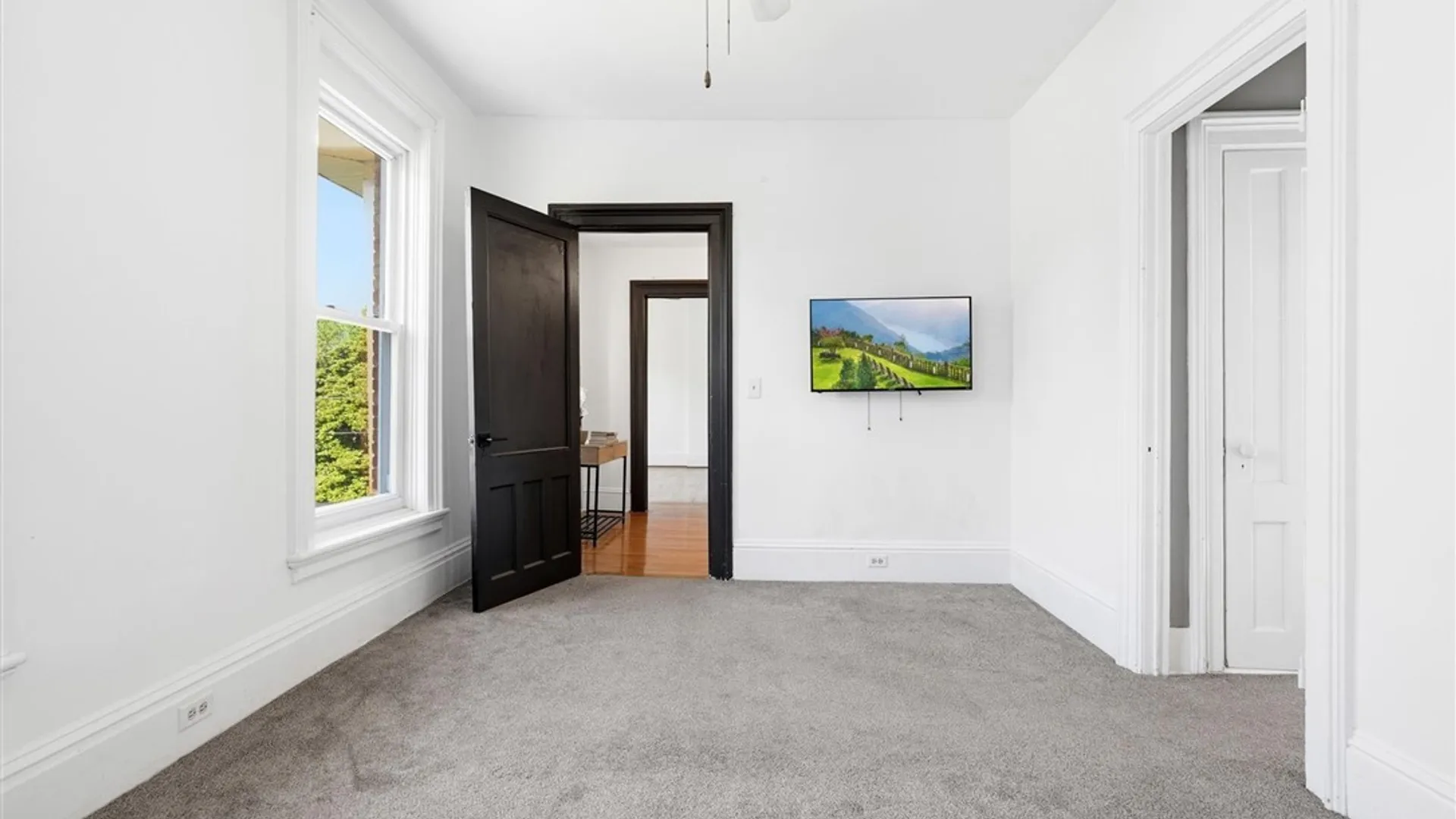 Property at 27 Elizabeth Street, Auburn, NY 13021 33