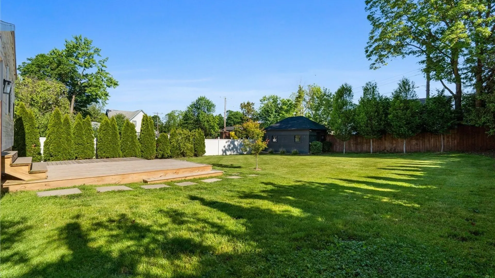 Property at 27 Elizabeth Street, Auburn, NY 13021 37