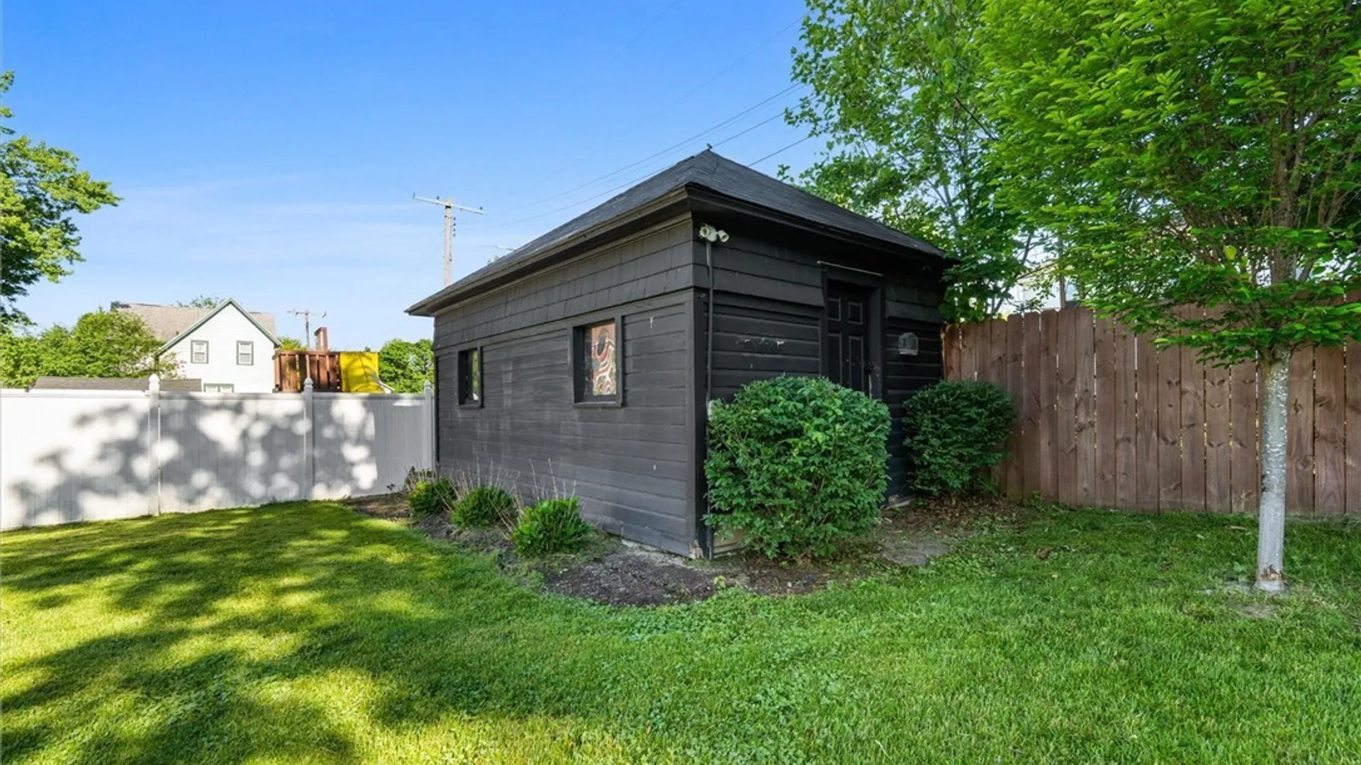 Property at 27 Elizabeth Street, Auburn, NY 13021 41