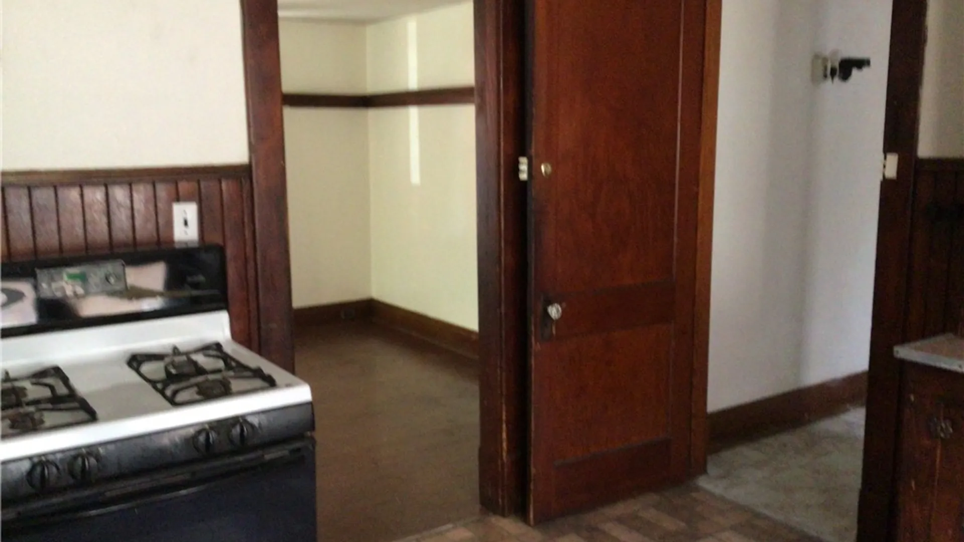 Property at 134 Crowley Avenue, Buffalo, NY 14207 27