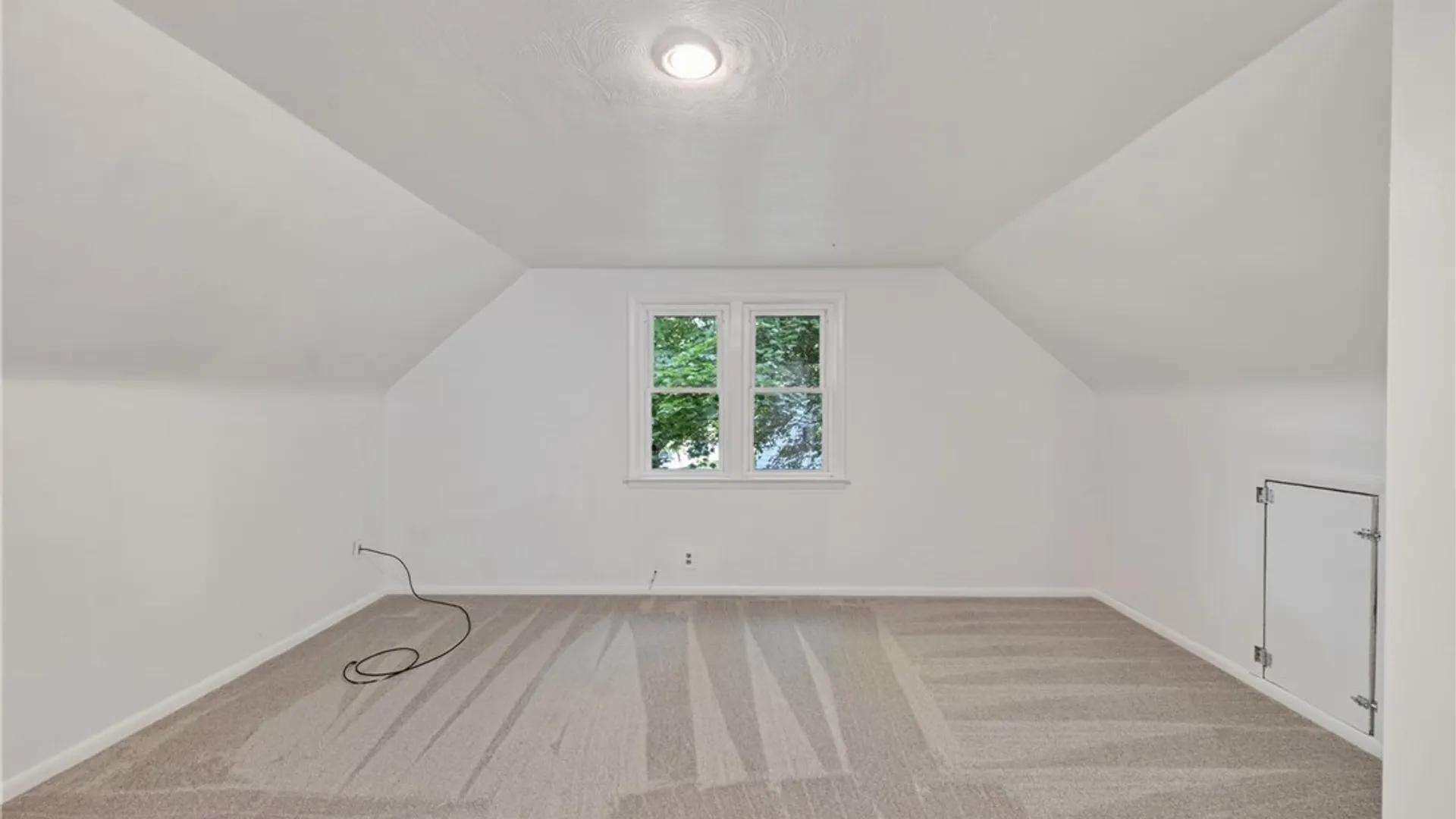 Property at 100 Fieldcrest Drive, Camillus, NY 13031 20