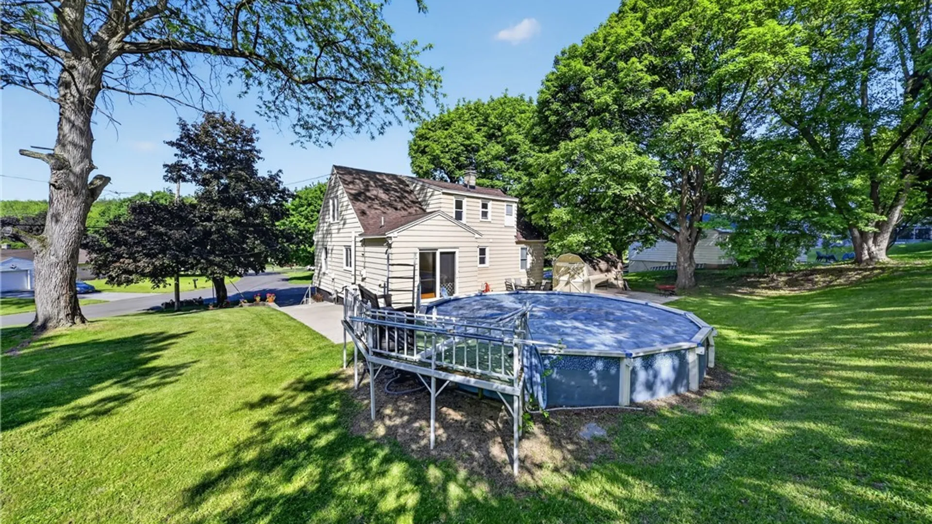 Property at 100 Fieldcrest Drive, Camillus, NY 13031 31
