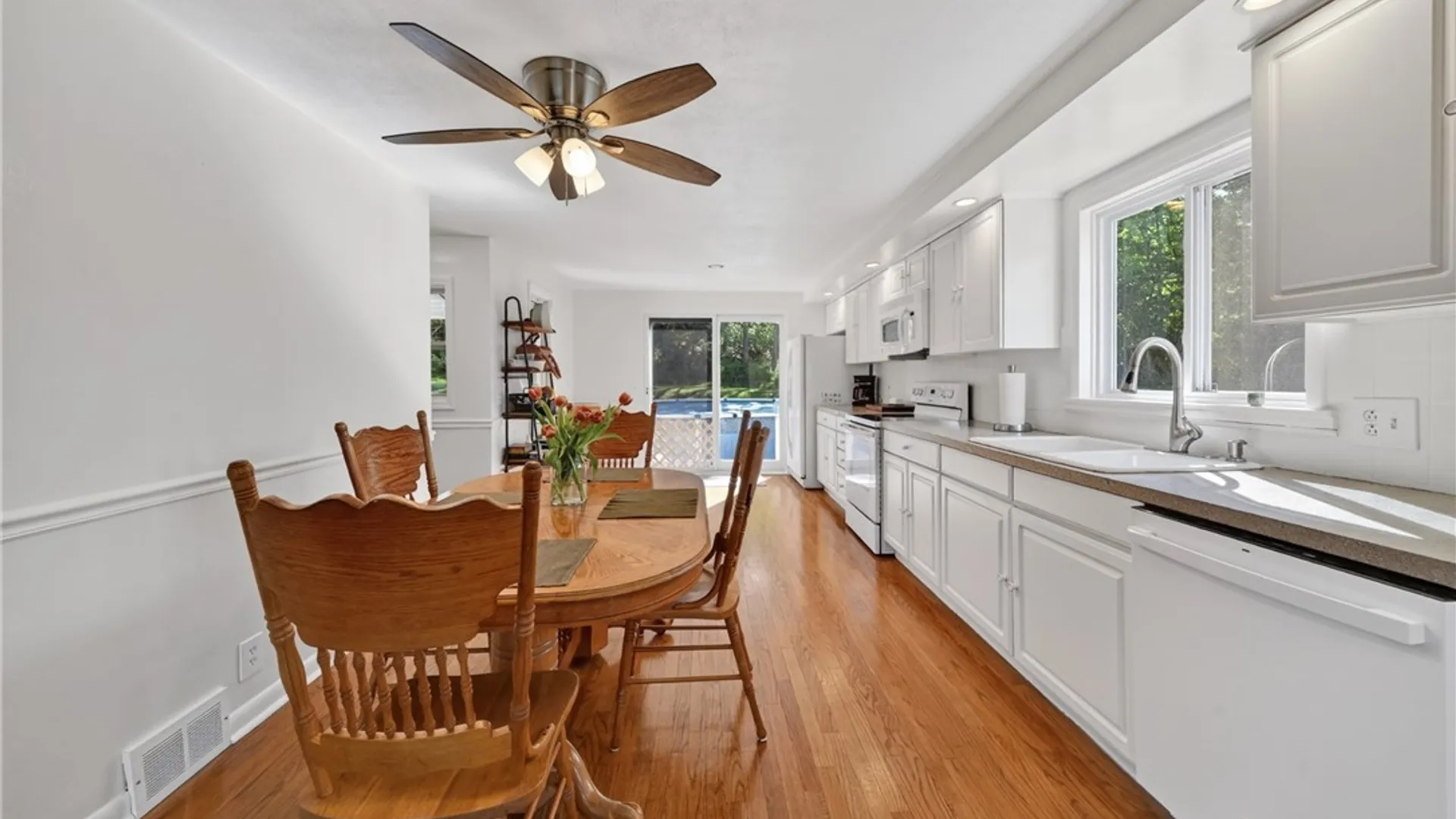 Property at 100 Fieldcrest Drive, Camillus, NY 13031 8