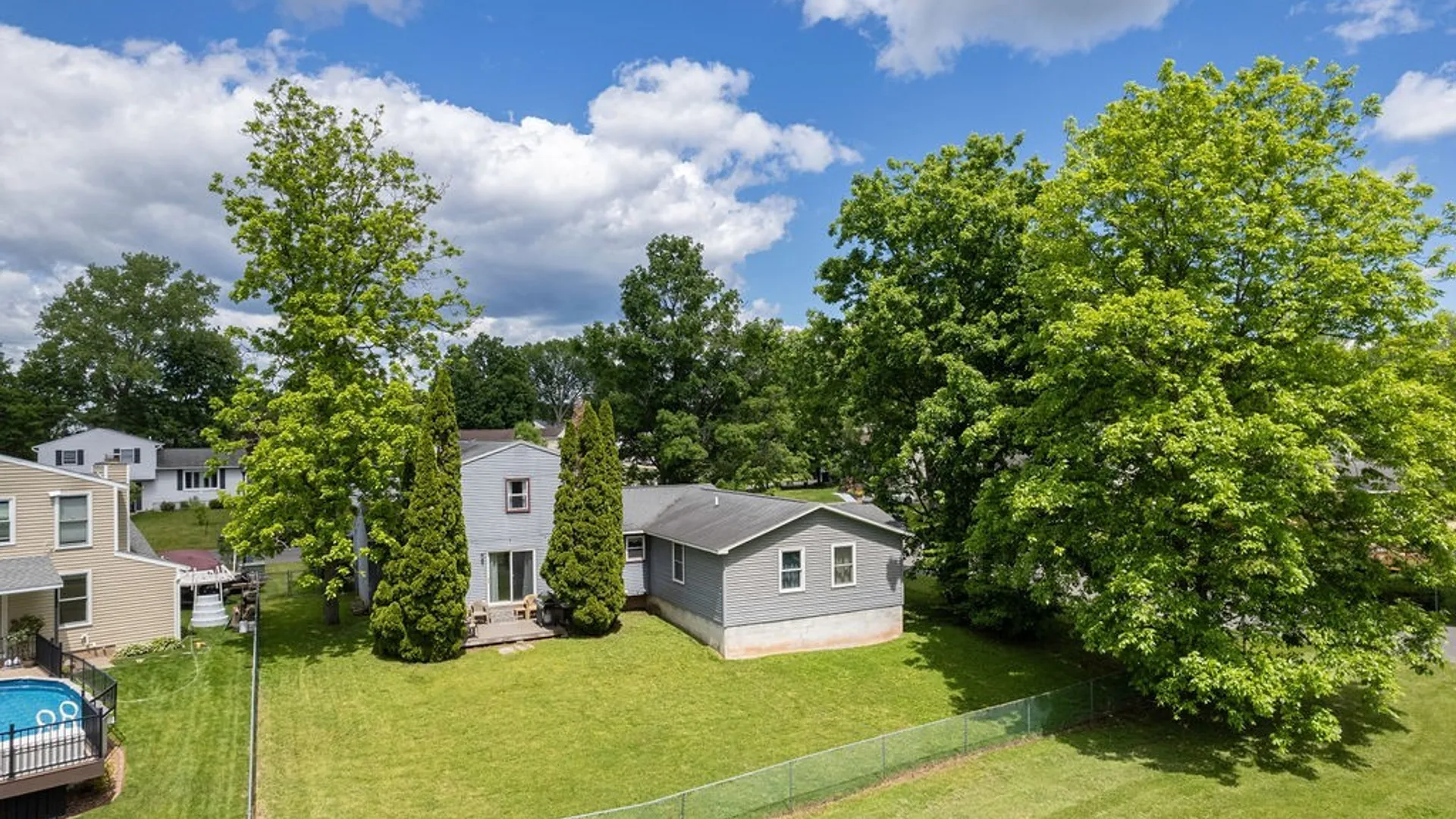 Property at 5471 Tourmaline Drive, Clay, NY 13041 2