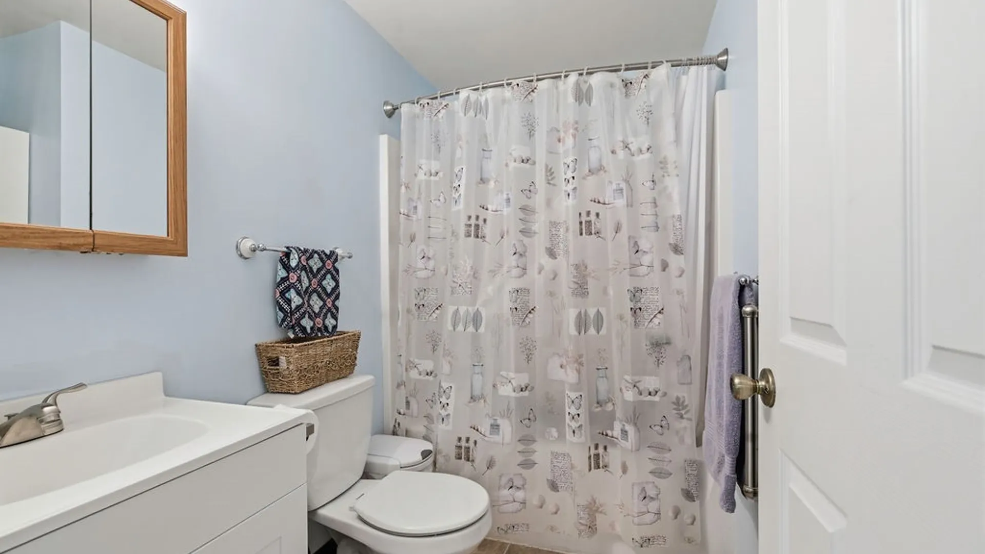 Property at 5471 Tourmaline Drive, Clay, NY 13041 23