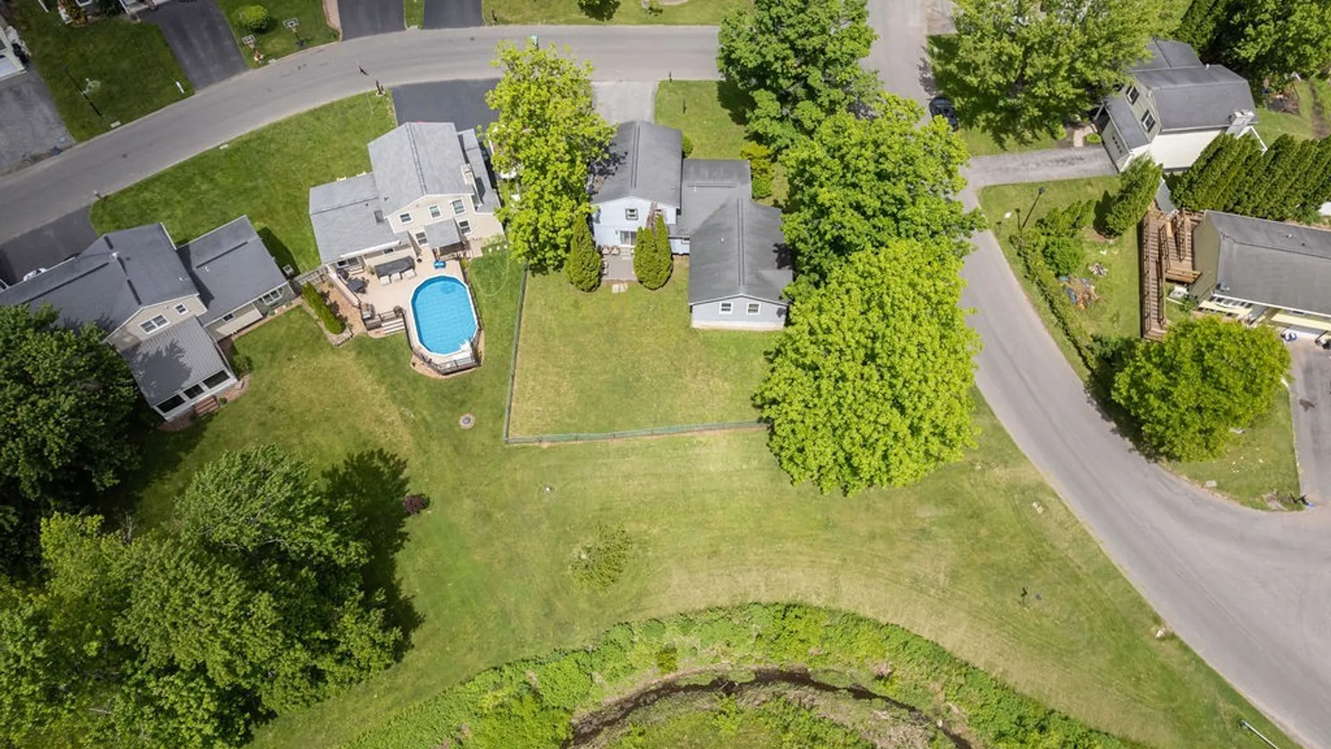 Property at 5471 Tourmaline Drive, Clay, NY 13041 46