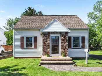 168 Cinnabar Road, Irondequoit, NY 14617