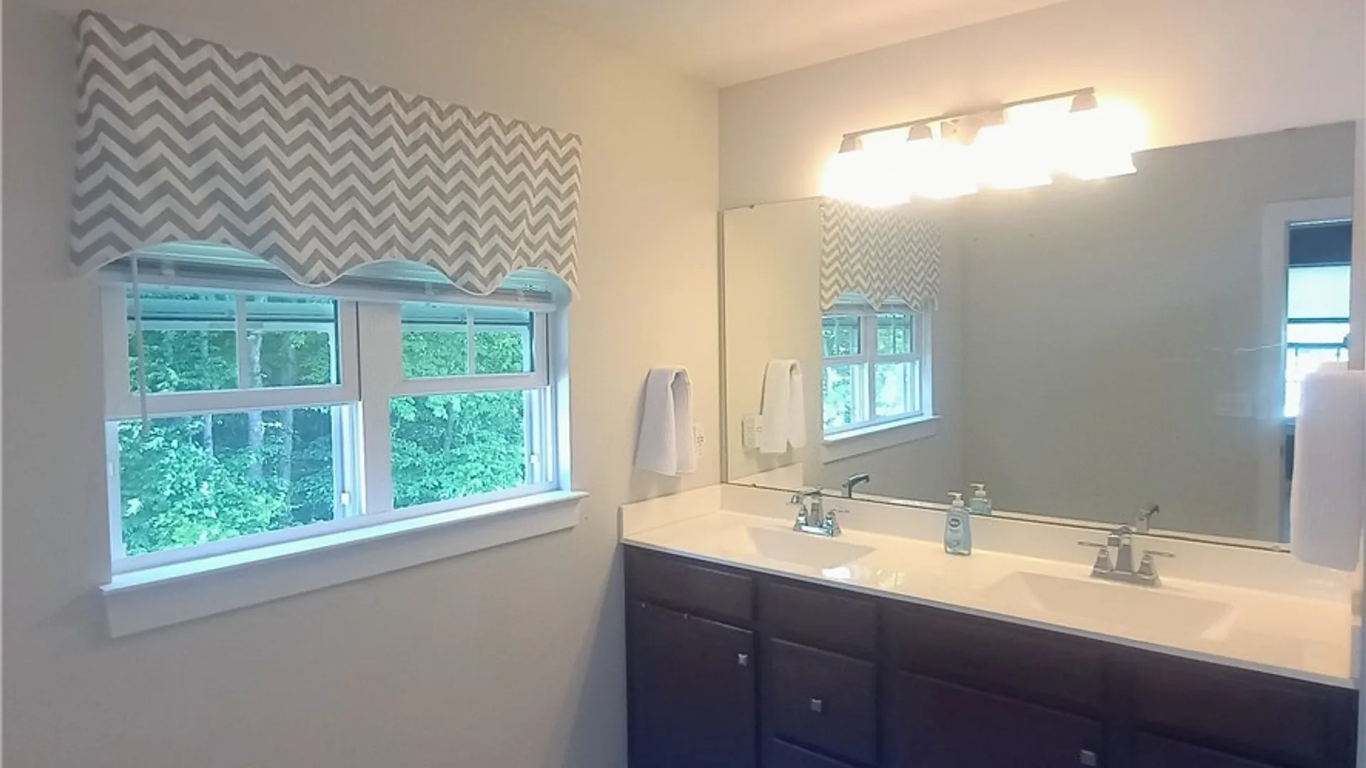 Property at 8597 Cobalt Drive, Cicero, NY 13039 21