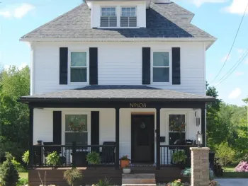 108 Hemlock Avenue, Kane Boro, PA 16735