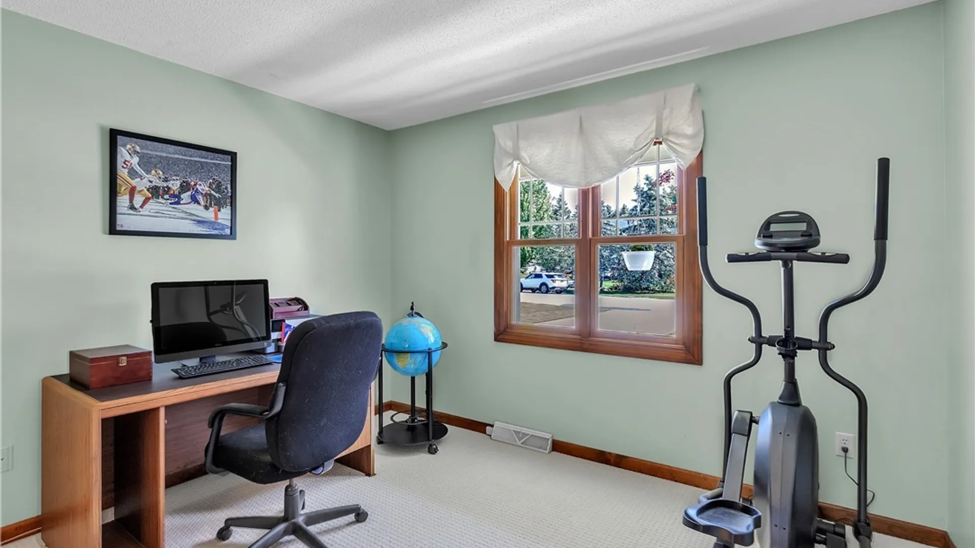 Property at 5611 Kippen Drive, Clarence, NY 14051 17