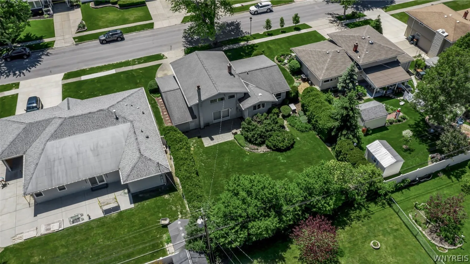 Property at 780 Meadowbrook Drive, North Tonawanda, NY 14120 44