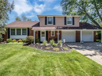 Property at 52 Candy Ln, Orchard Park, NY 14127