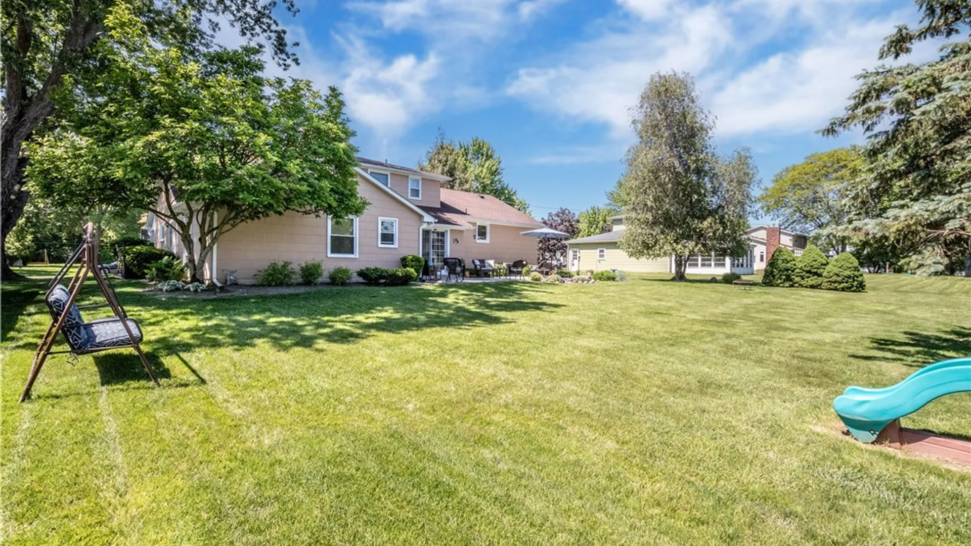 Property at 52 Candy Ln, Orchard Park, NY 14127 35
