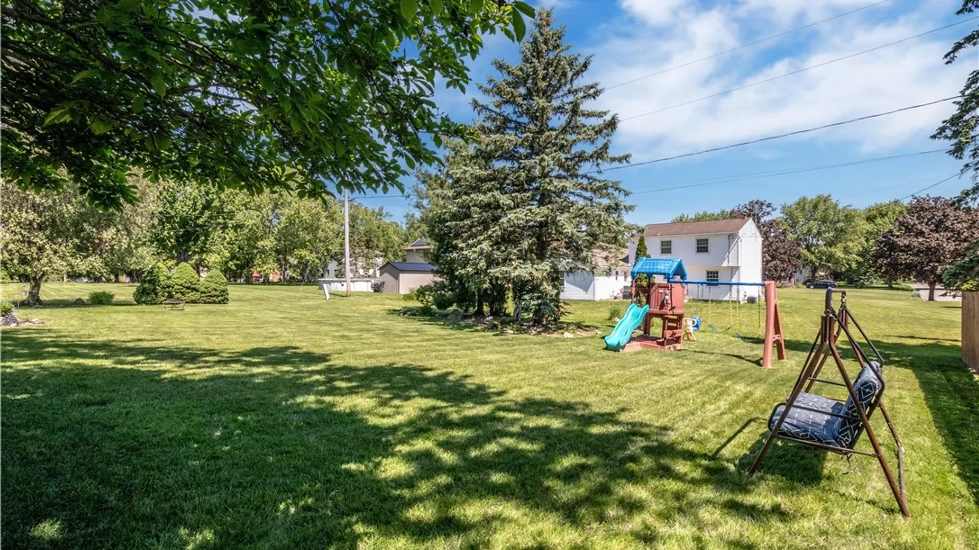 Property at 52 Candy Ln, Orchard Park, NY 14127 36