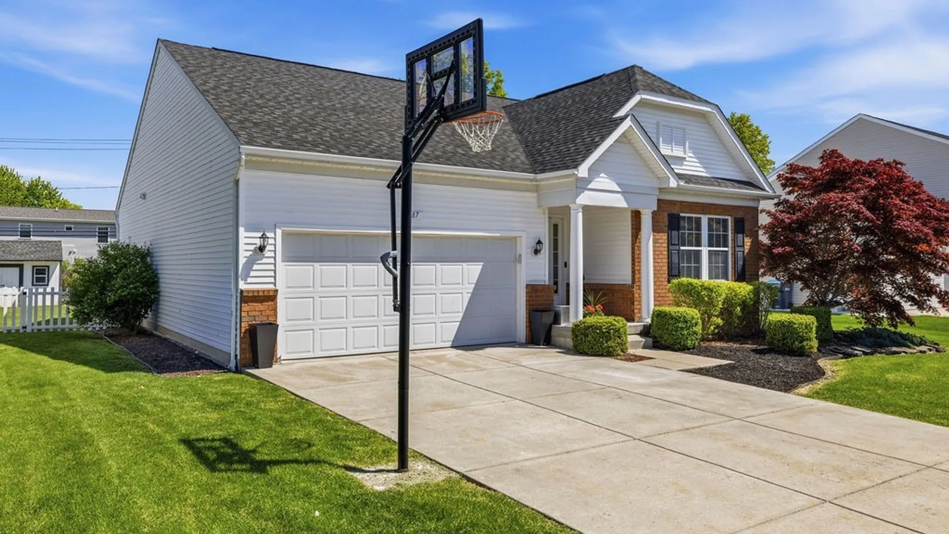 Property at 87 Waterford Park, Grand Island, NY 14072 2