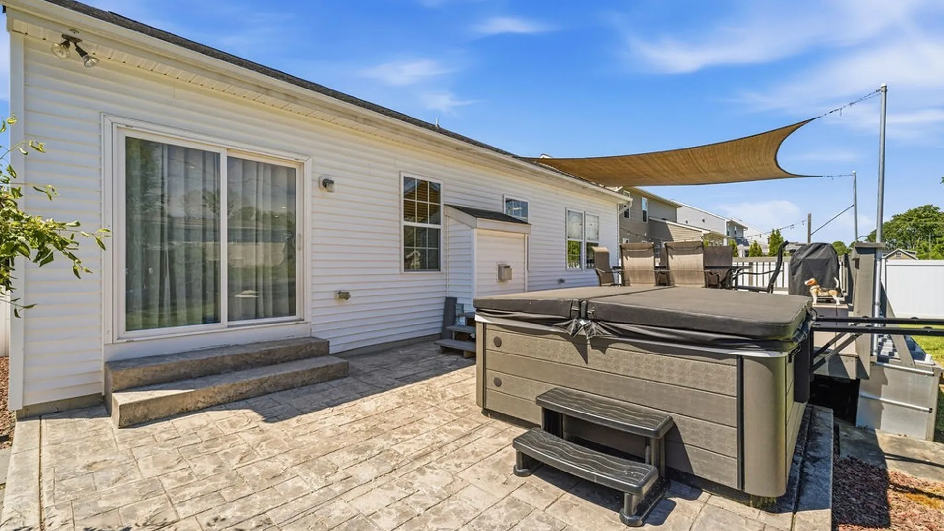 Property at 87 Waterford Park, Grand Island, NY 14072 32