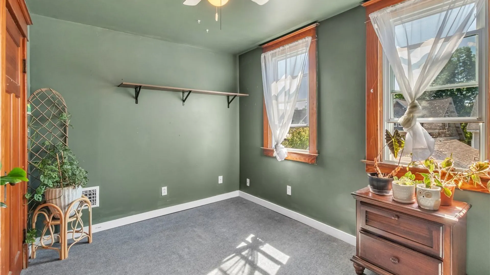 Property at 53 Eaglewood Ave, Buffalo, NY 14220 28
