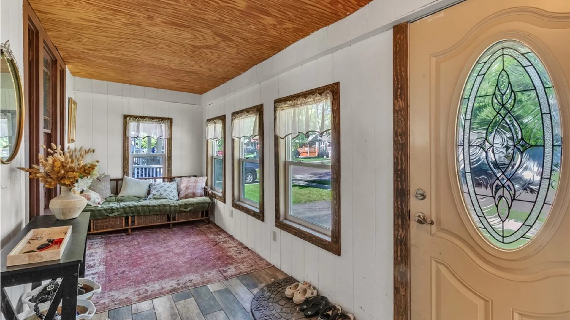 Property at 53 Eaglewood Ave, Buffalo, NY 14220 8