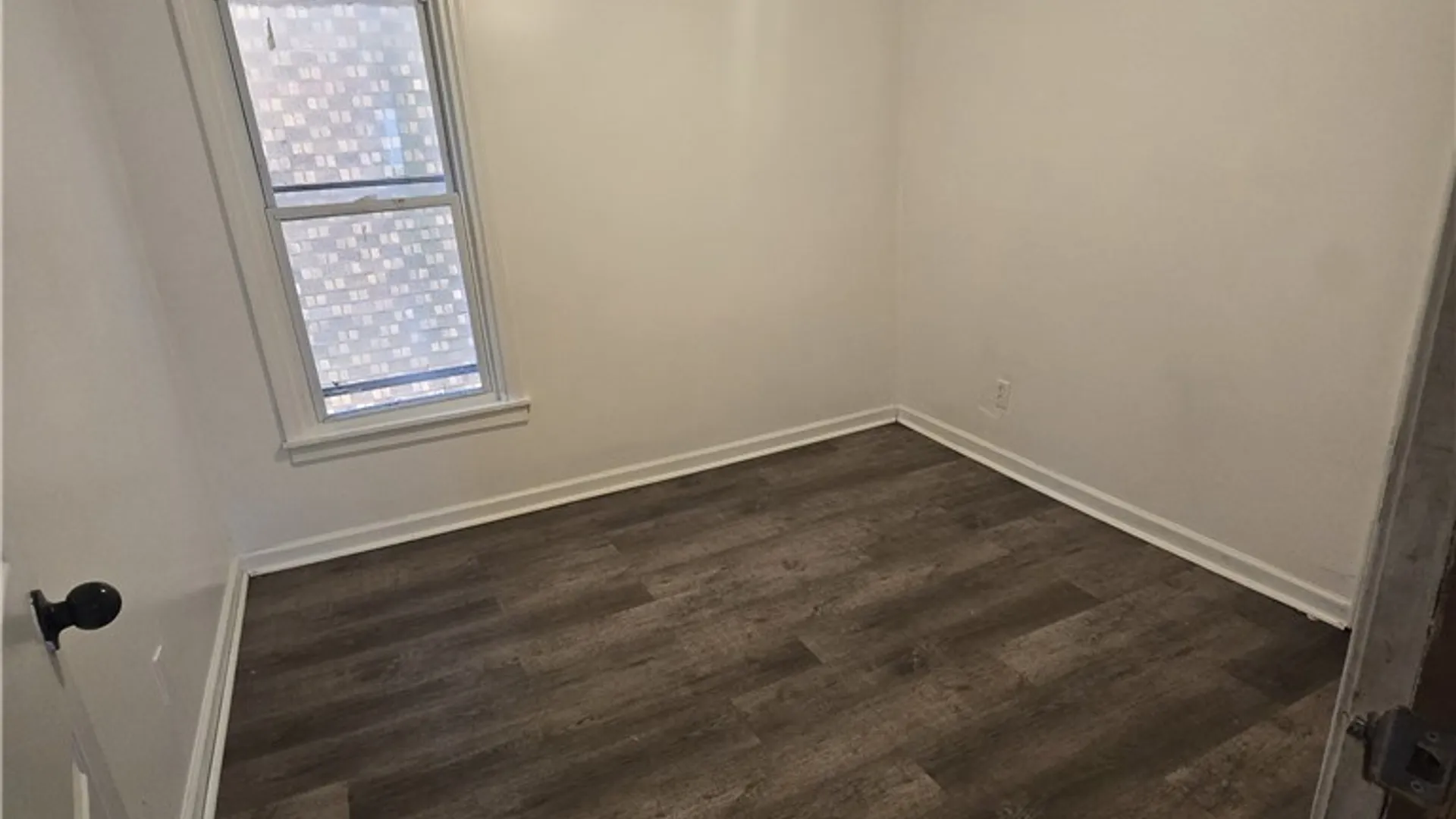 Property at 1935 Niagara Street, Niagara Falls, NY 14303 6