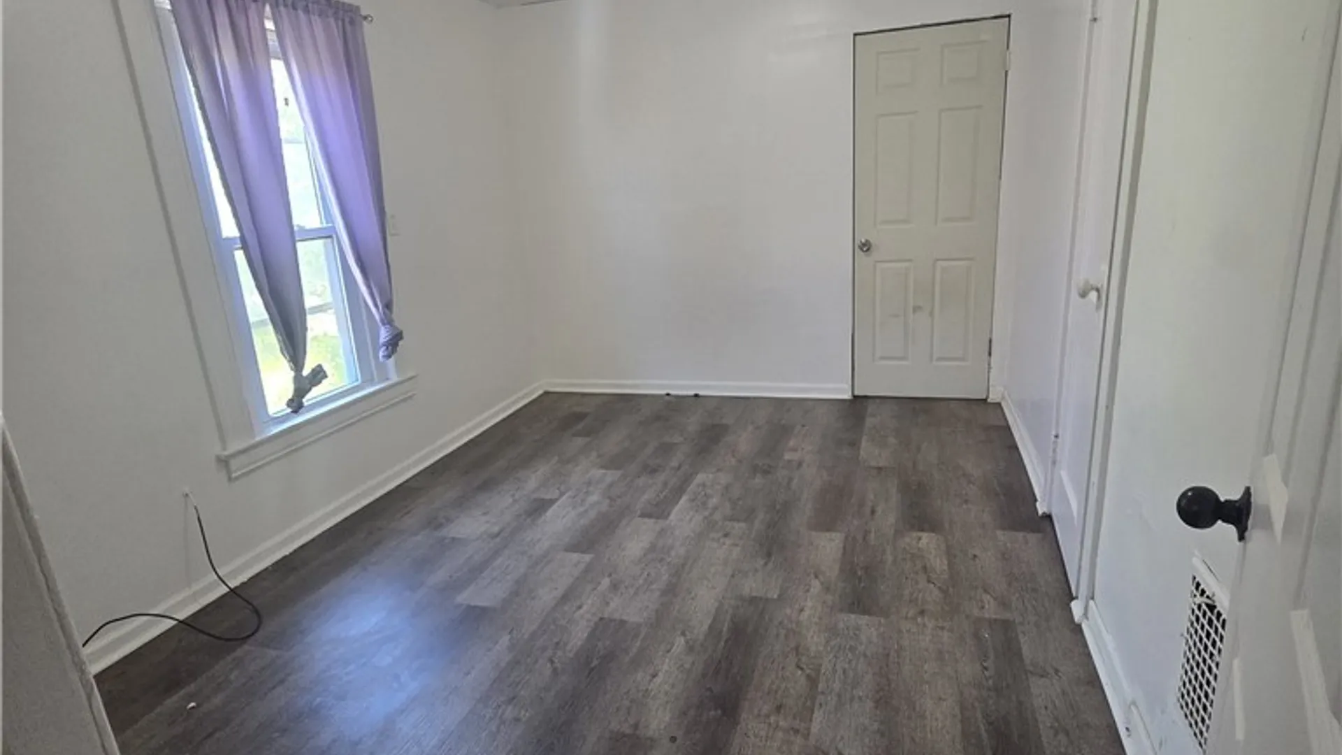 Property at 1935 Niagara Street, Niagara Falls, NY 14303 7