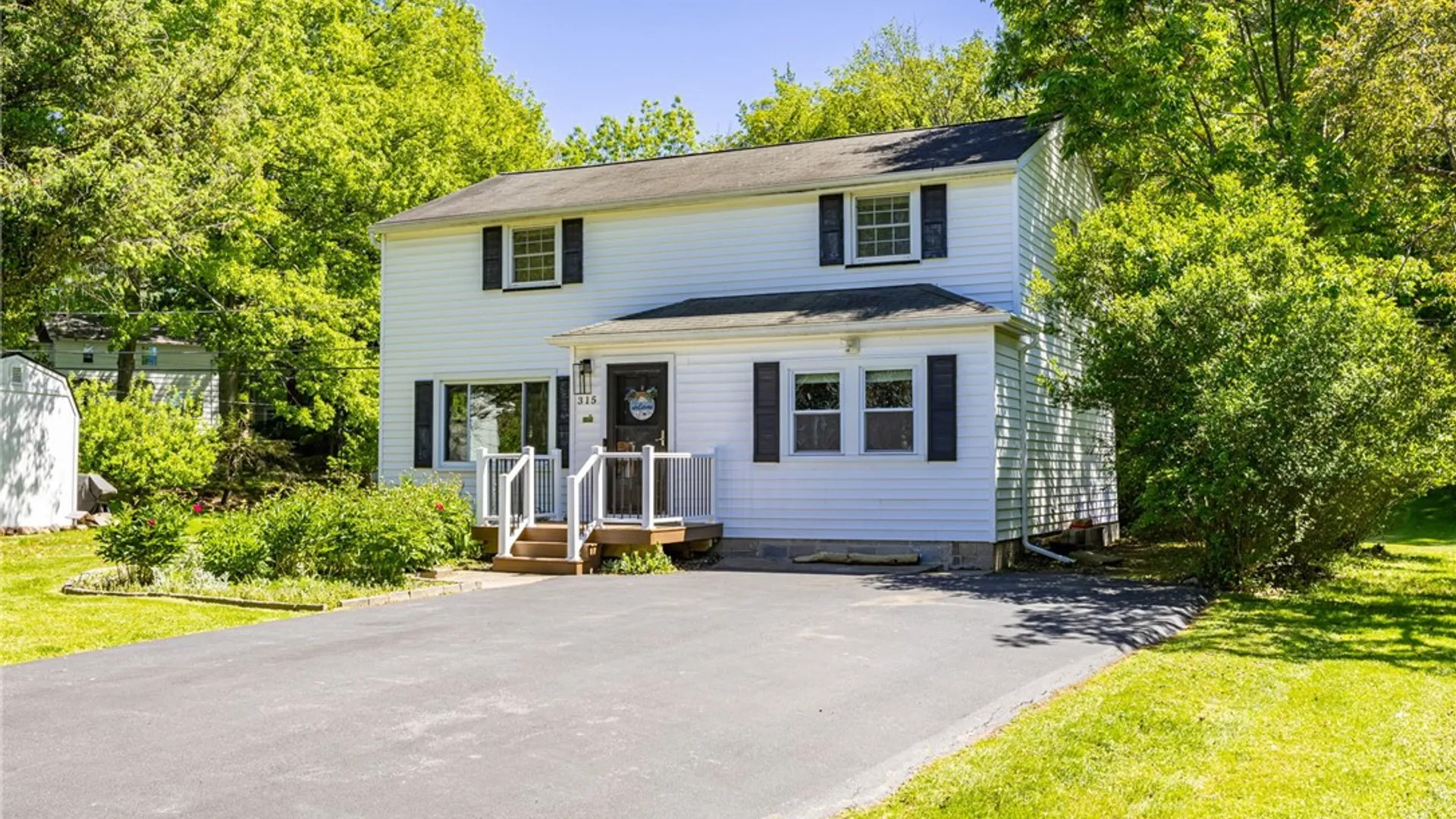 Property at 315 Eaton Road, Irondequoit, NY 14617 29