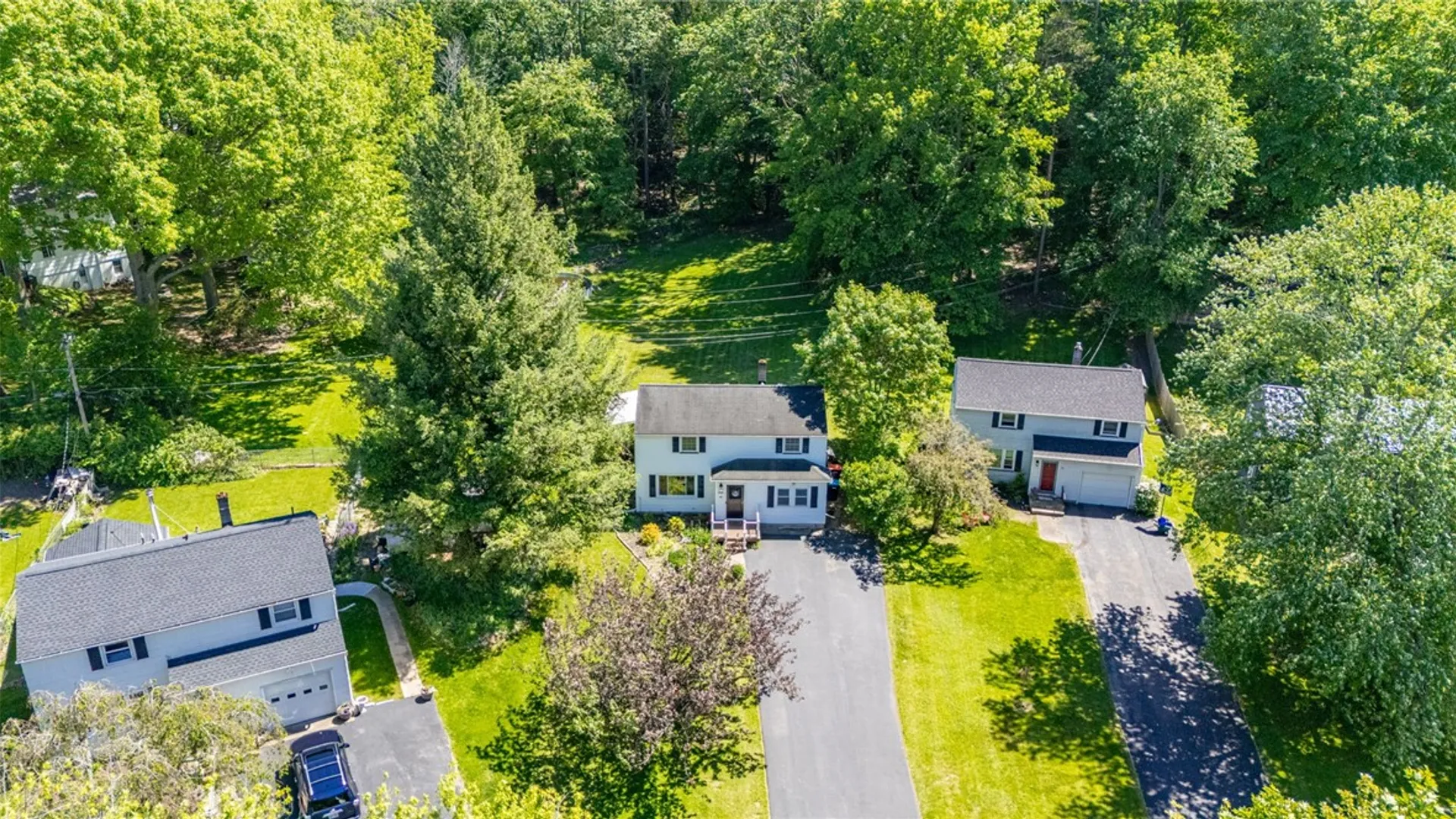 Property at 315 Eaton Road, Irondequoit, NY 14617 6