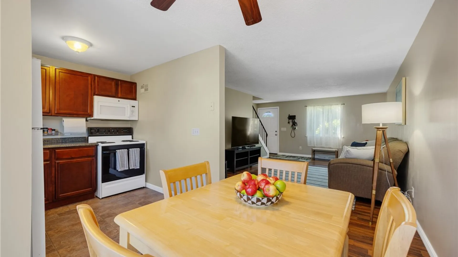 Property at 330 Fox Run, Gates, NY 14606 10