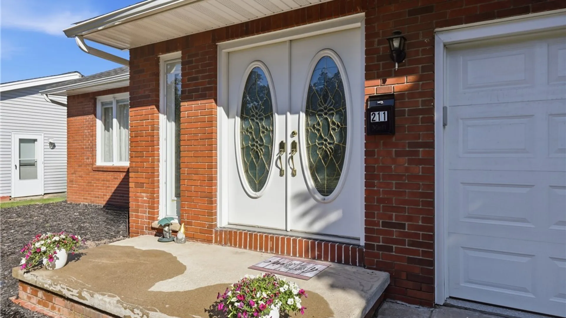 Property at 211 Brookside, Tonawanda, NY 14150 3