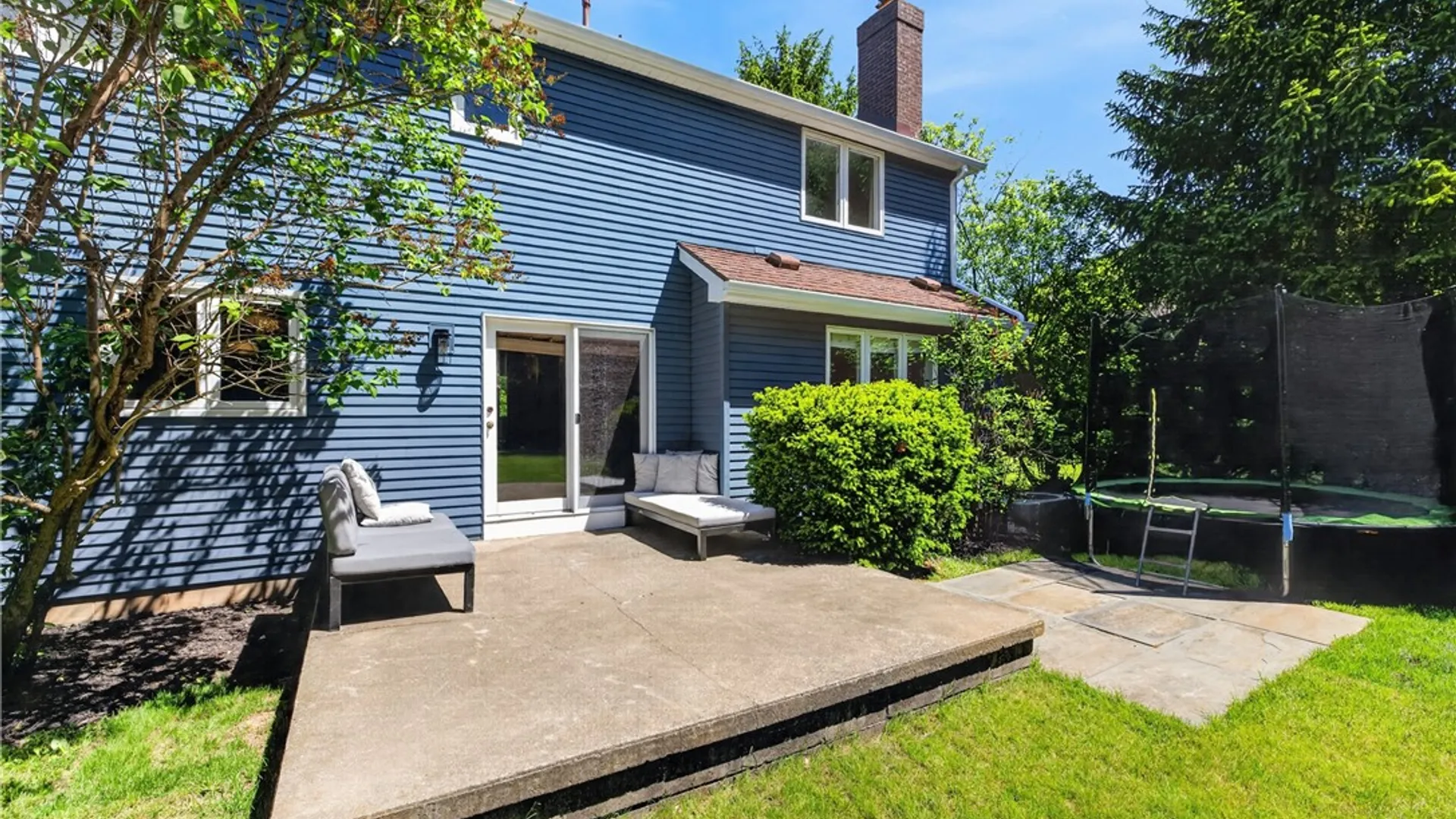 Property at 121 Caversham Woods, Pittsford, NY 14534 28