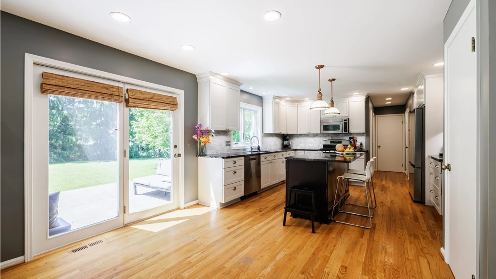 Property at 121 Caversham Woods, Pittsford, NY 14534 7