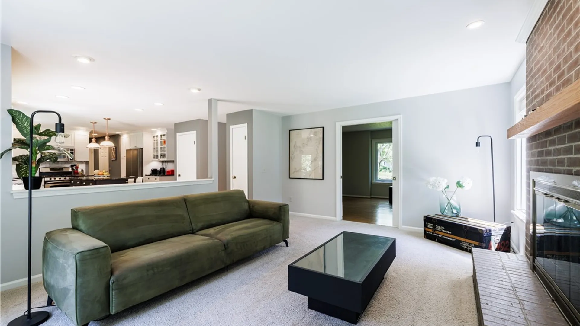 Property at 121 Caversham Woods, Pittsford, NY 14534 9