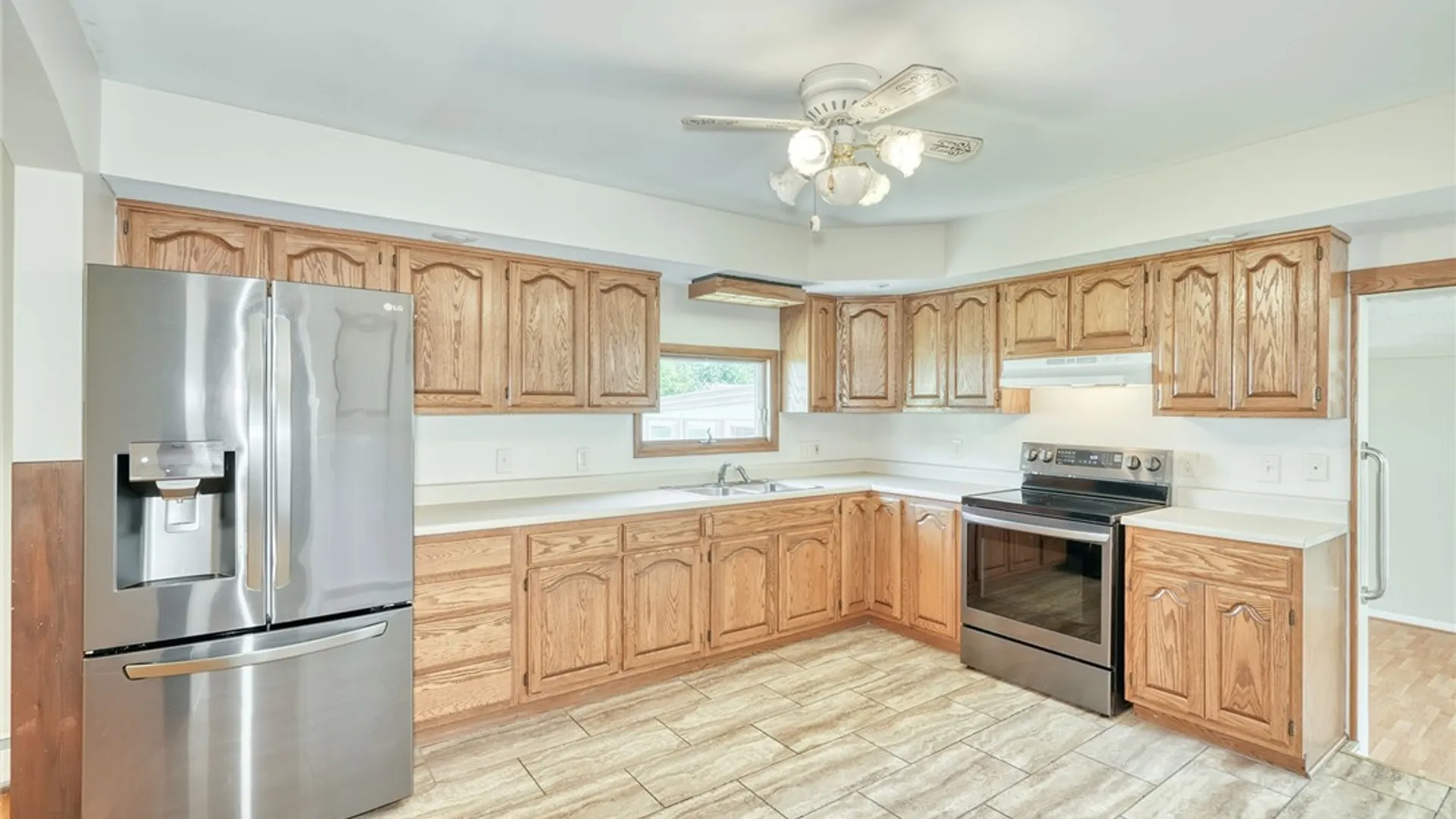 Property at 200 Rosecroft Drive, Greece, NY 14616 5
