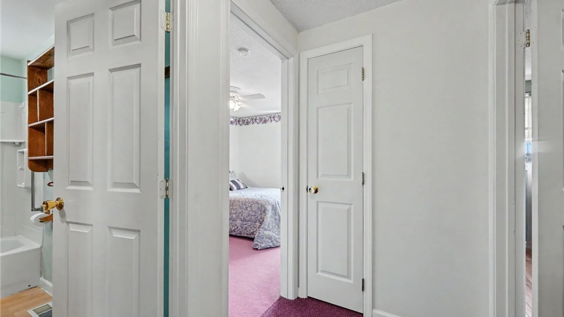 Property at 233 Dean Road, Cheektowaga, NY 14043 21