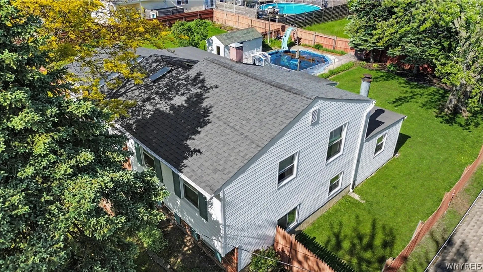 Property at 233 Dean Road, Cheektowaga, NY 14043 33