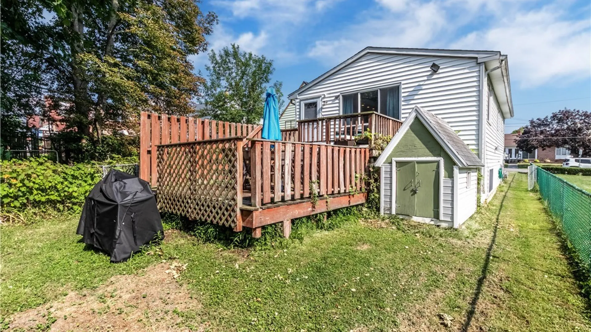 Property at 17 David Avenue, Cheektowaga, NY 14225 27