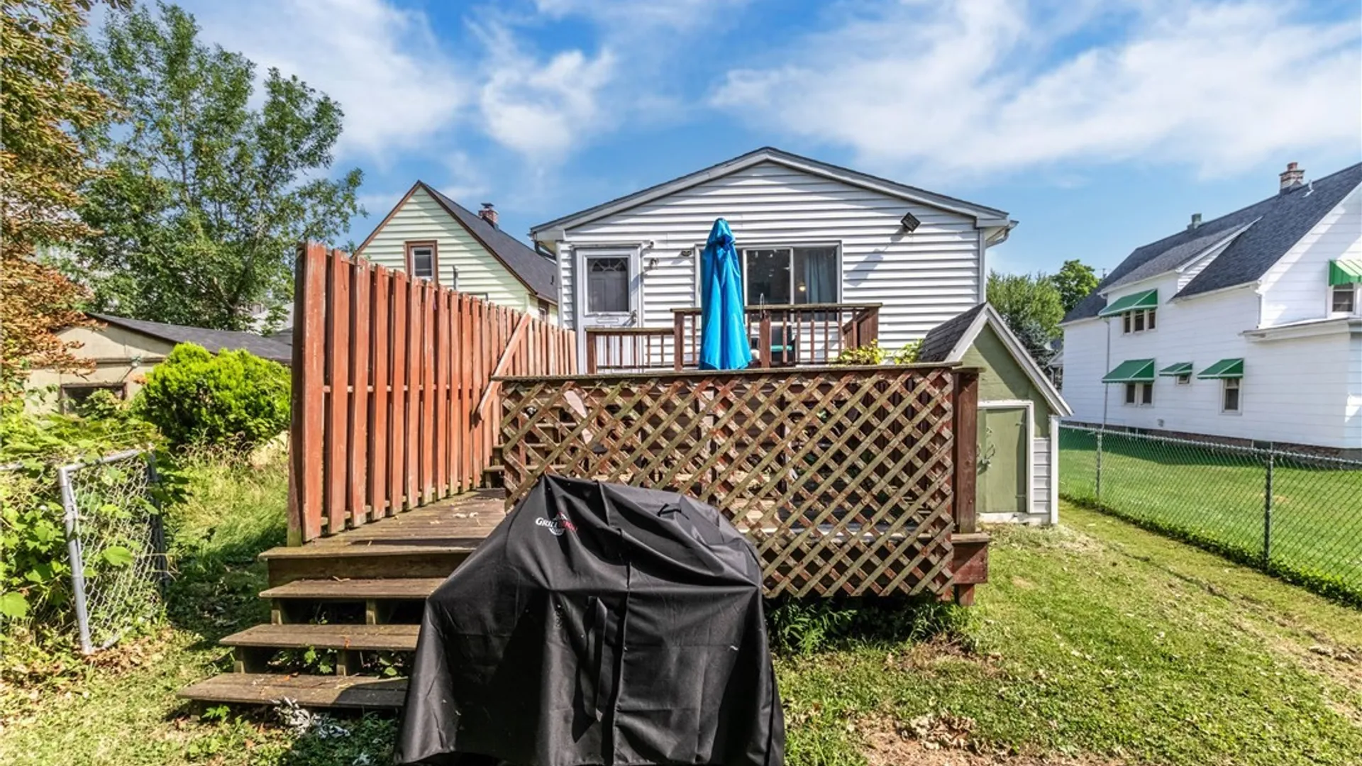 Property at 17 David Avenue, Cheektowaga, NY 14225 28