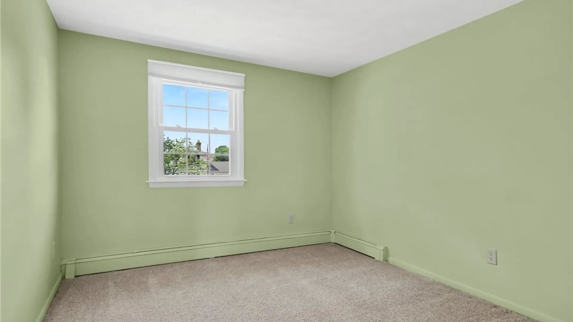 Property at 151 Queens Lane, Irondequoit, NY 14617 21