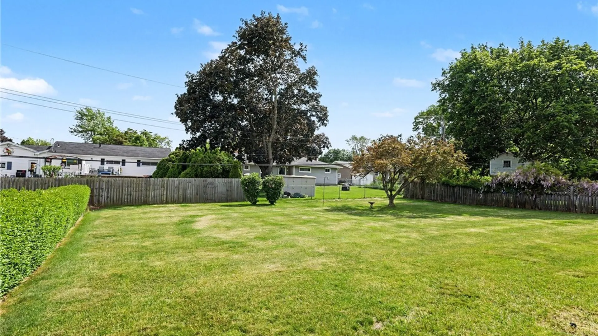 Property at 151 Queens Lane, Irondequoit, NY 14617 34