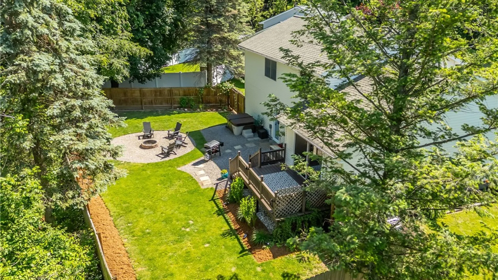 Property at 1252 Pine Hill Lane, Farmington, NY 14425 36