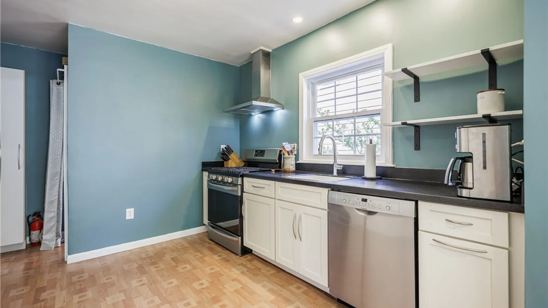Property at 125 Brookdale Avenue, Rochester, NY 14619 15
