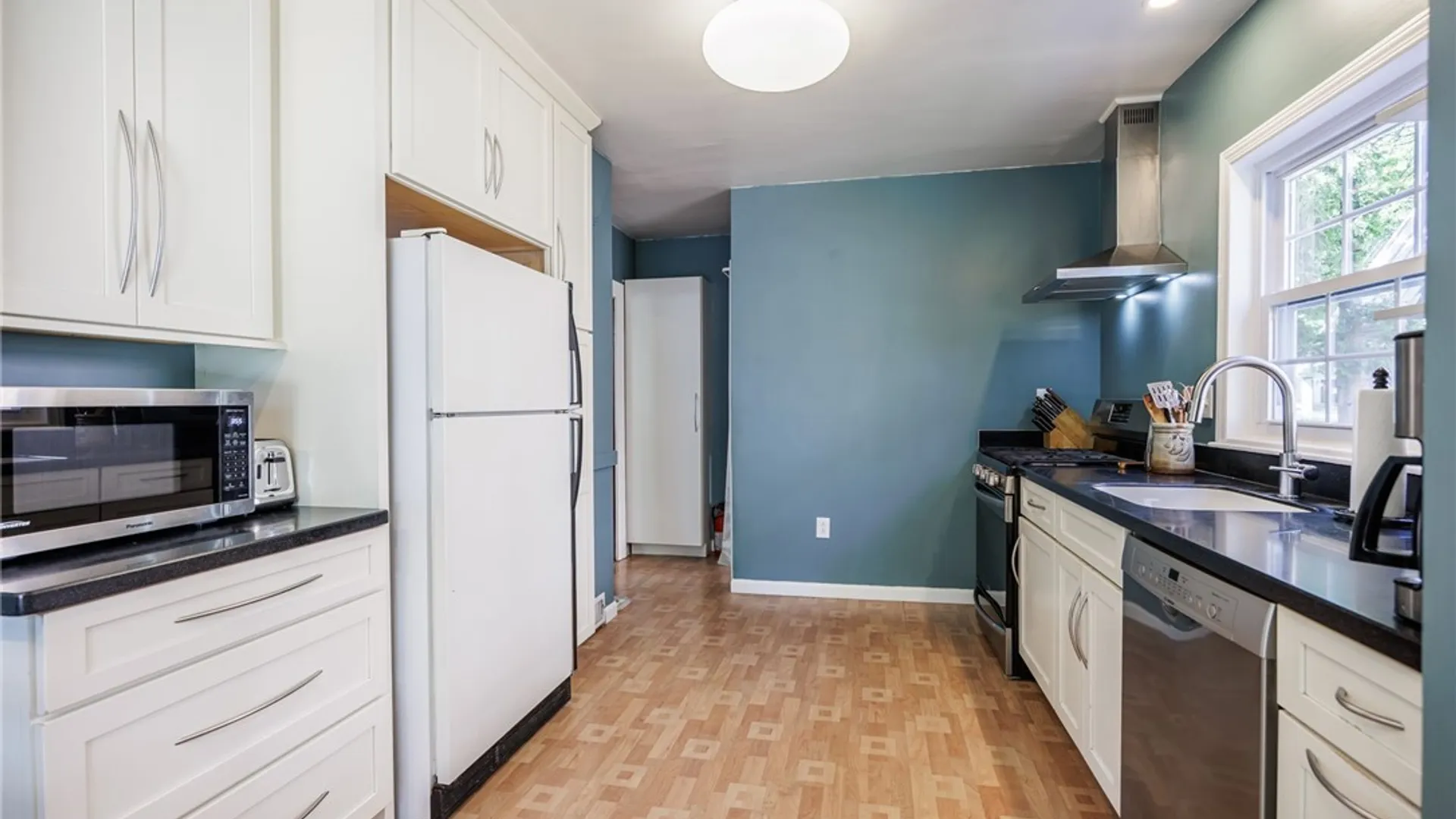 Property at 125 Brookdale Avenue, Rochester, NY 14619 18
