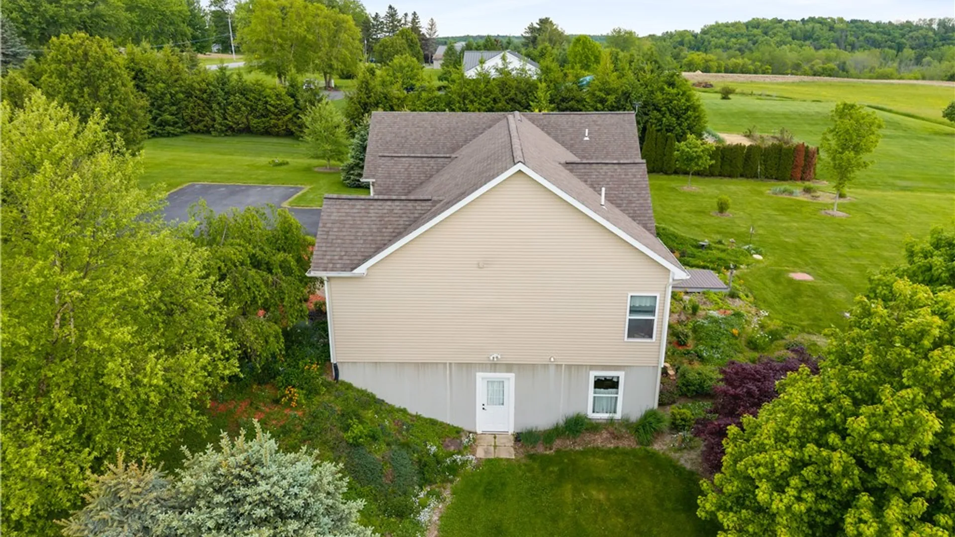 Property at 2992 Gildersleeve Road, Marion, NY 14505 12