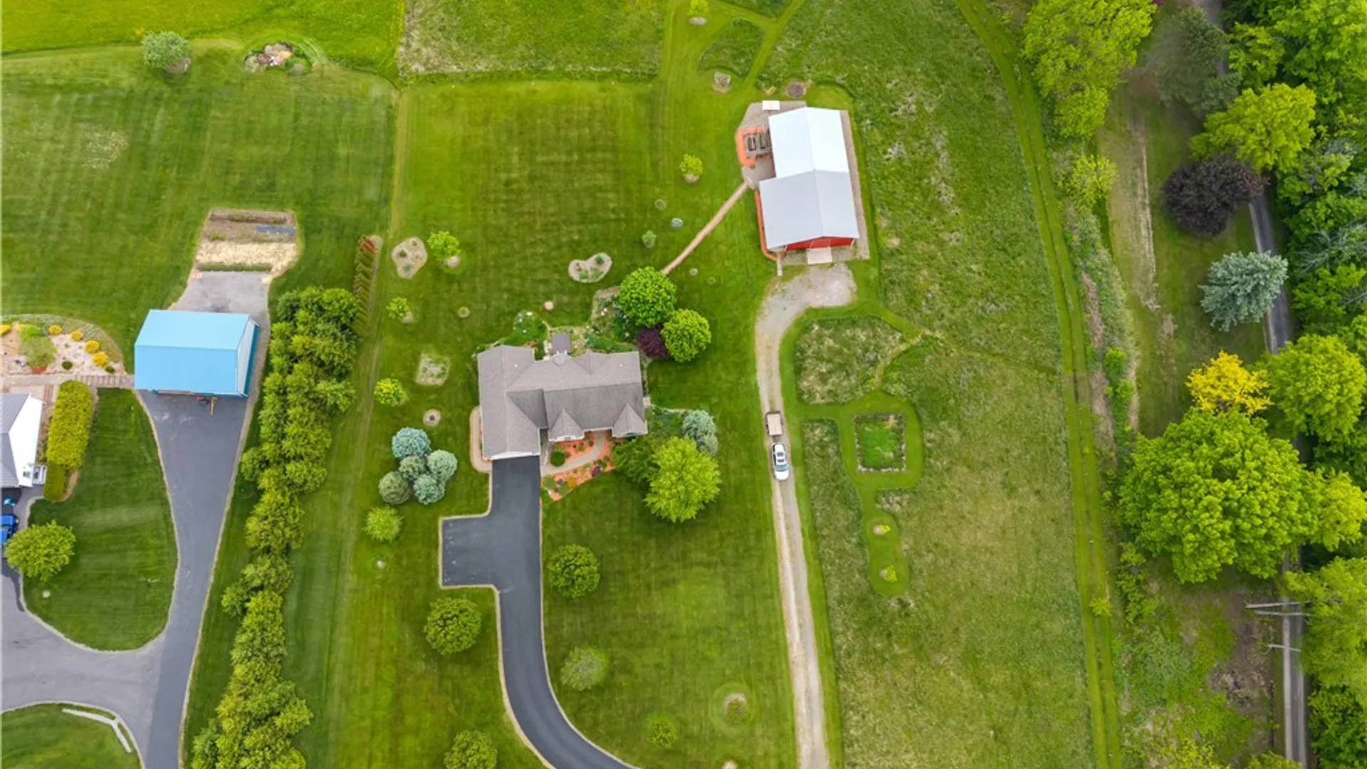 Property at 2992 Gildersleeve Road, Marion, NY 14505 6