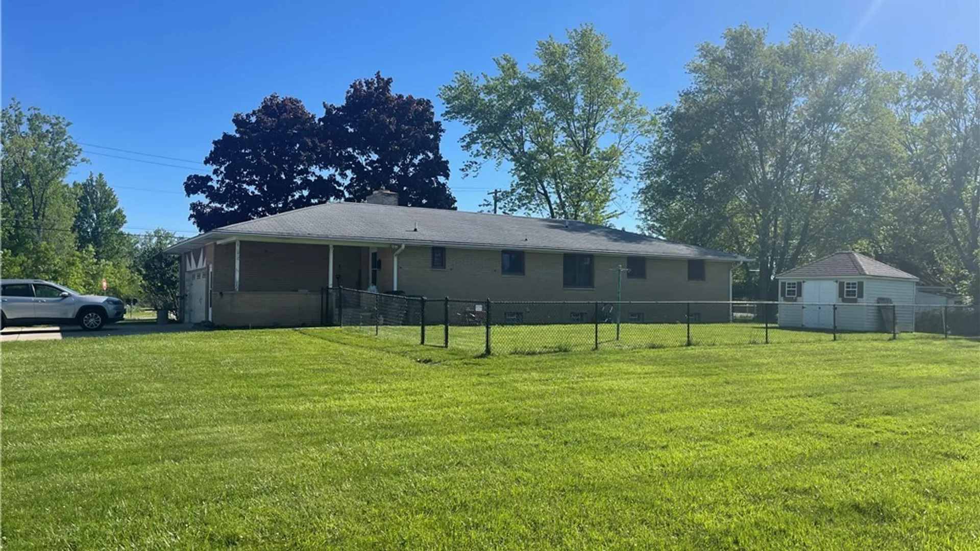 Property at 82 Cloyes Avenue, Lancaster, NY 14043 32