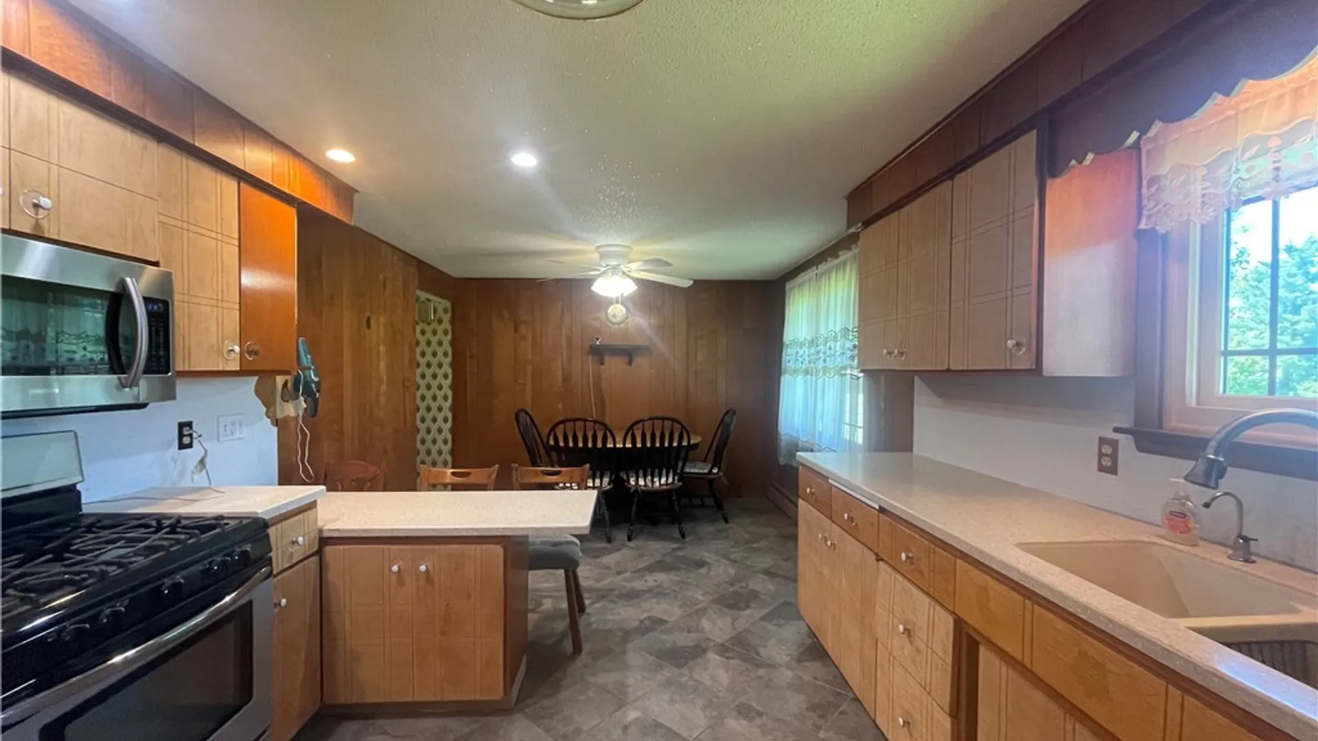 Property at 82 Cloyes Avenue, Lancaster, NY 14043 7